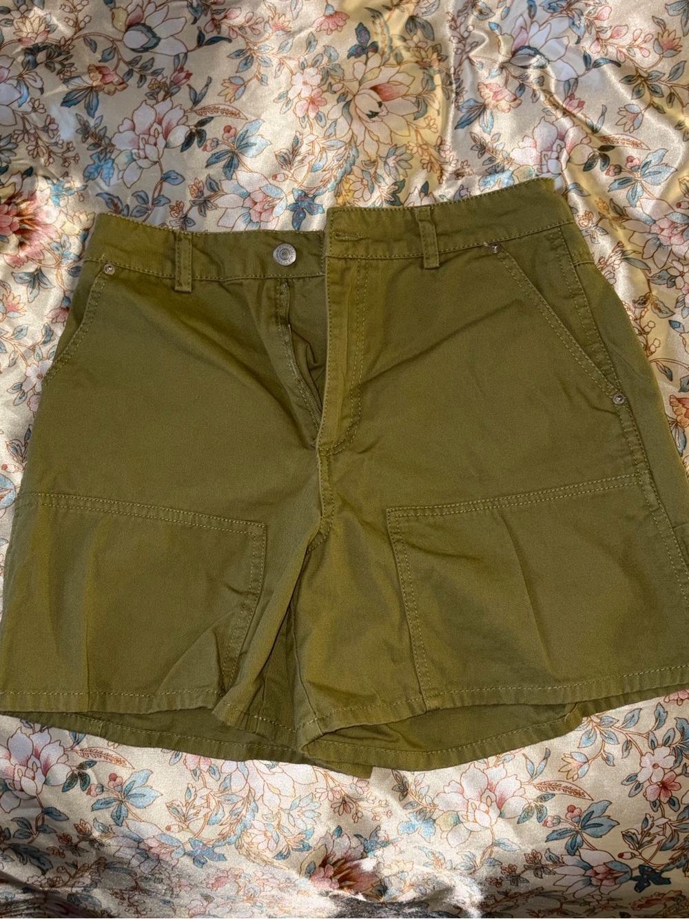 Forever 21 Olive Utility Cargo Shorts